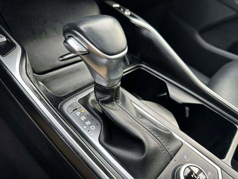 Used 2023 Kia Sorento X-Line EX image 24