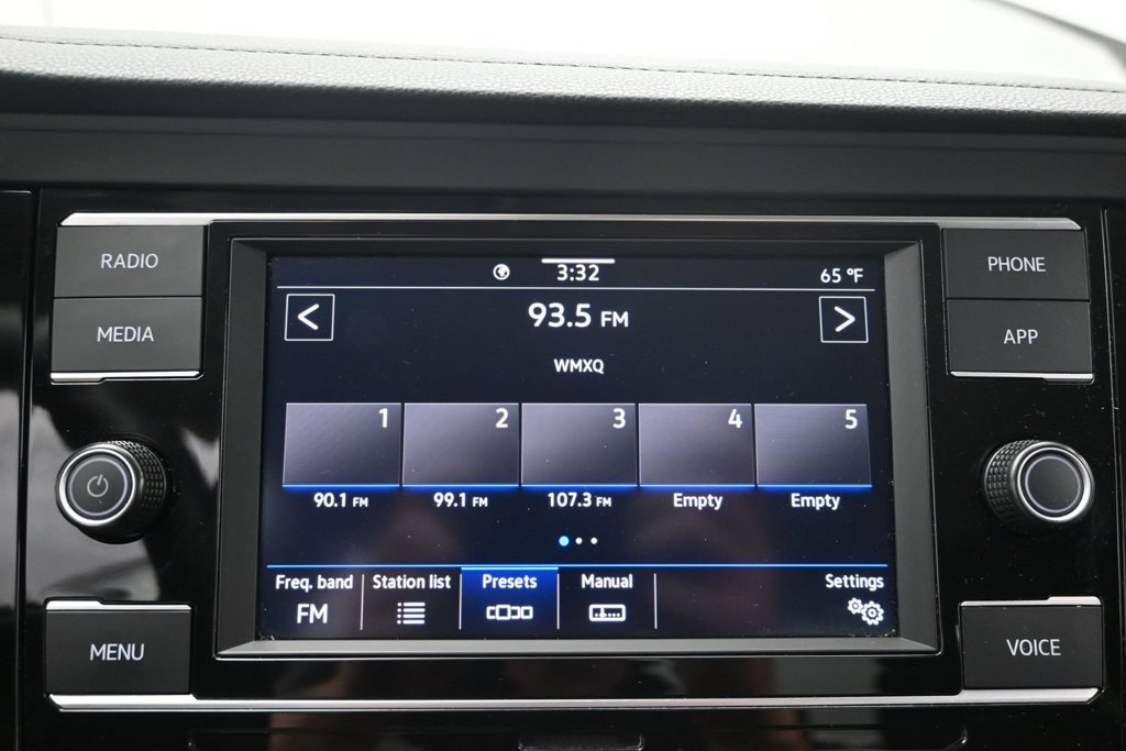 Used 2024 Volkswagen Jetta S FWD image 23