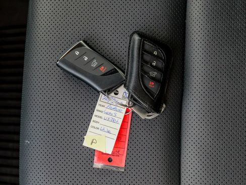 Used 2024 Lexus UX 250h F Sport AWD/4WD image 64