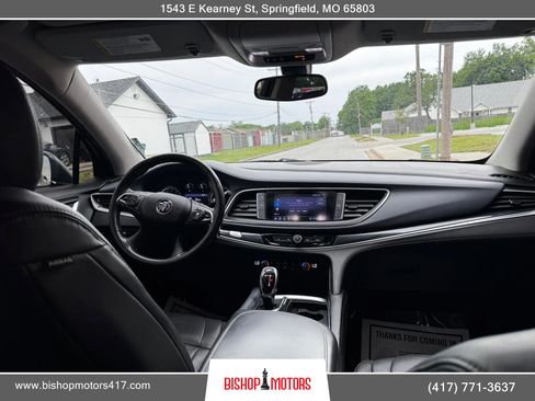 Used 2020 Buick Enclave Essence w/ Sound and Sites Package AWD/4WD image 23