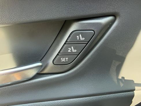 Used 2024 Toyota Prius Prime Premium w/ Advanced Technology Package FWD image 19