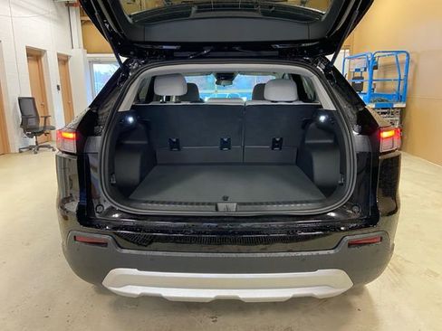 New 2025 Honda Prologue EX image 17