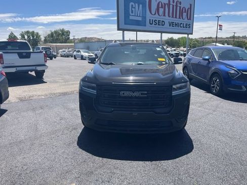 Used 2021 GMC Acadia SLE w/ Elevation Edition FWD image 2