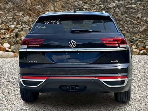Used 2021 Volkswagen Atlas Cross Sport SEL Premium image 4