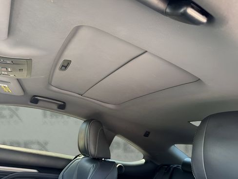 Used 2015 Lexus RC 350 w/ Luxury Package RWD image 11