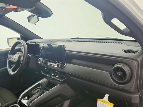 Certified 2024 Chevrolet Colorado W/T w/ WT Convenience Package II image 29