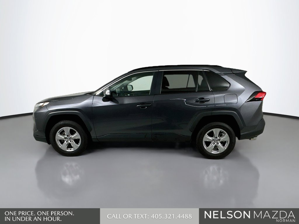 Used 2025 Toyota RAV4 XLE FWD image 9