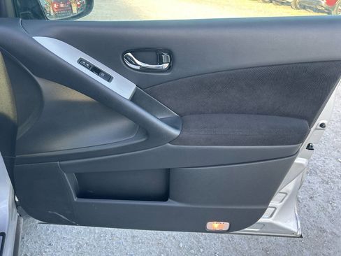 Used 2014 Nissan Murano S image 22