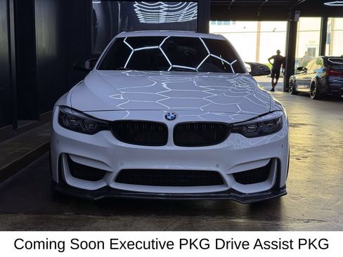 Used 2018 BMW M3 RWD image 2