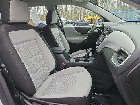 Certified 2024 Chevrolet Equinox LS w/ Driver Confidence II Package image 27