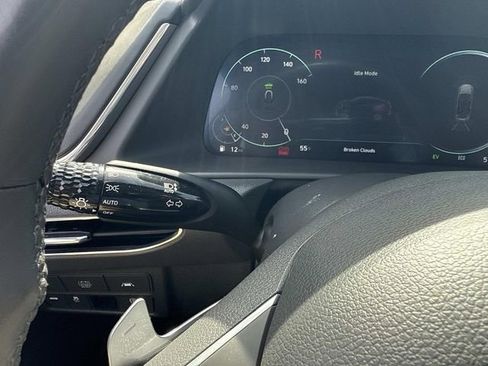 Used 2023 Hyundai Sonata Limited w/ Cargo Package image 35