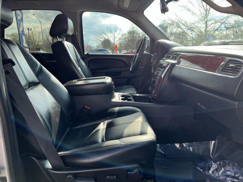 Used 2010 Chevrolet Tahoe LT AWD/4WD image 14