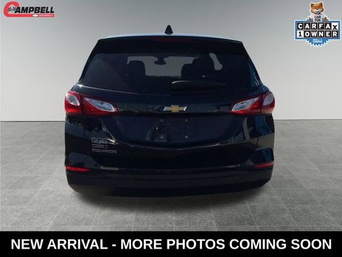 Used 2020 Chevrolet Equinox LS w/ LS Convenience Package image 4