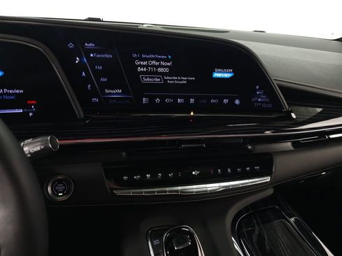 Used 2022 Cadillac Escalade ESV Sport AWD/4WD image 26