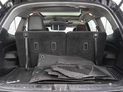 Used 2019 Honda Pilot Elite image 9
