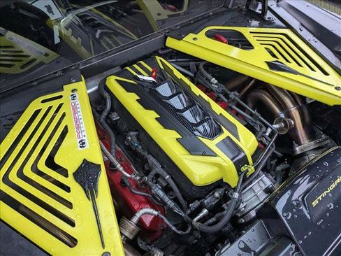 Used 2021 Chevrolet Corvette Stingray Preferred Cpe w/ 2LT image 22