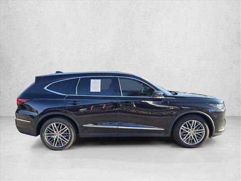 Used 2023 Acura MDX SH-AWD w/ Advance Package image 4
