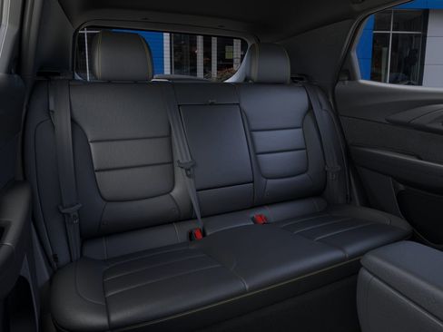 New 2025 Chevrolet TrailBlazer ACTIV w/ Convenience Package FWD image 17