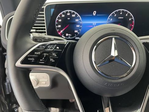 Certified 2026 Mercedes-Benz GLE 350 4MATIC image 25
