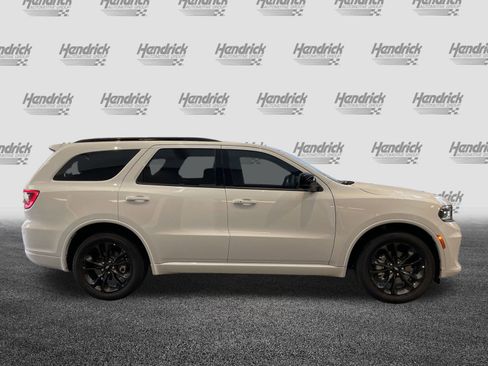 Certified 2025 Dodge Durango GT w/ Blacktop Package image 11