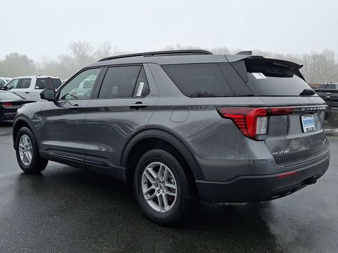 New 2026 Ford Explorer Active image 3