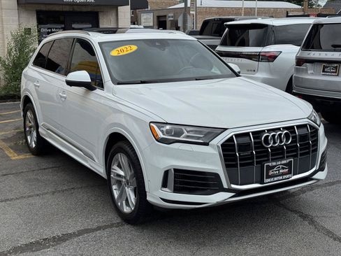 Used 2022 Audi Q7 3.0T Premium Plus w/ Premium Plus Package AWD/4WD image 13