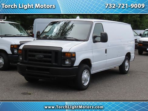 Used 2014 Ford E-150 and Econoline 150 RWD image 1
