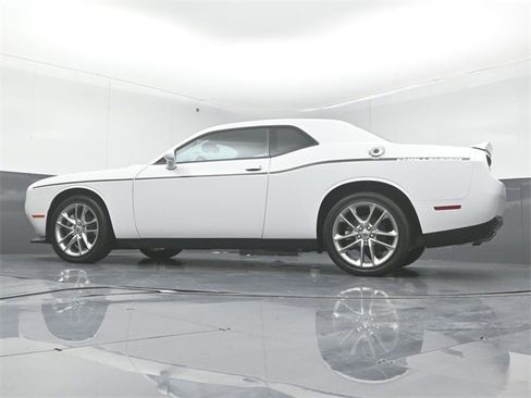 Used 2023 Dodge Challenger GT image 38