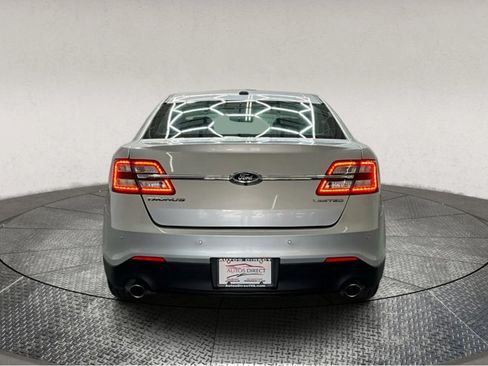 Used 2019 Ford Taurus Limited image 7