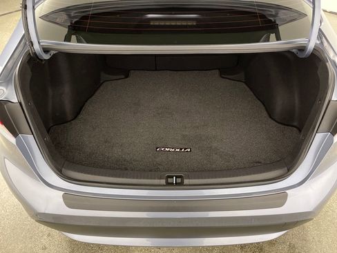 Certified 2022 Toyota Corolla LE image 10