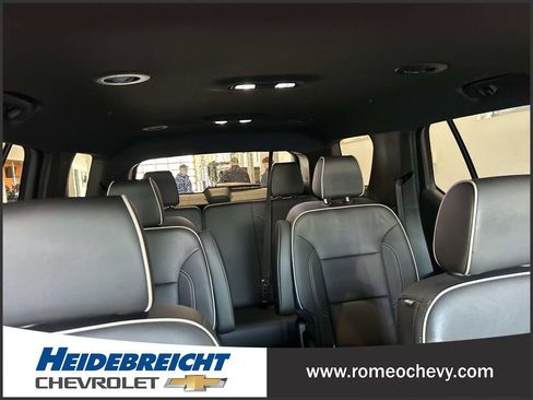 Certified 2023 Chevrolet Traverse Premier image 37