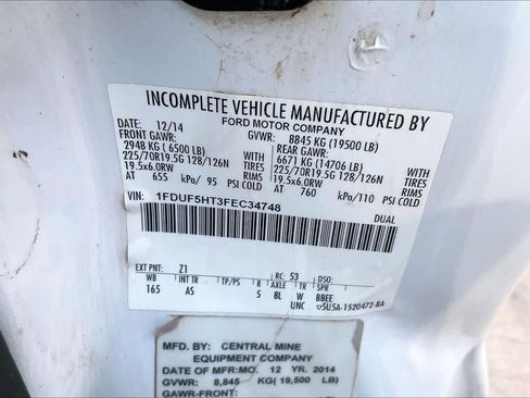 Used 2015 Ford F550 XL 4WD Reg Cab 141 WB 60 CA image 29