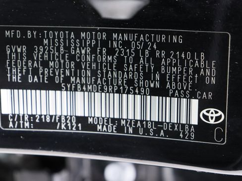 Used 2024 Toyota Corolla LE image 37