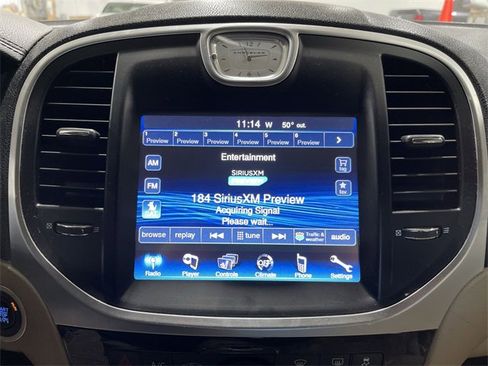 Used 2013 Chrysler 300 image 16