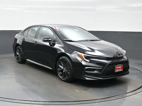 Used 2023 Toyota Corolla SE w/ Carpet Mat Package (TMS) FWD image 8