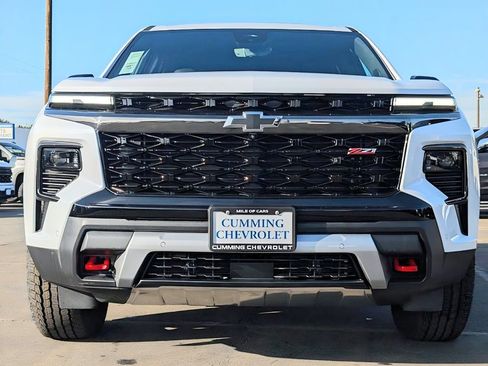 New 2026 Chevrolet Traverse Z71 w/ Enhanced Driving Package AWD/4WD image 4