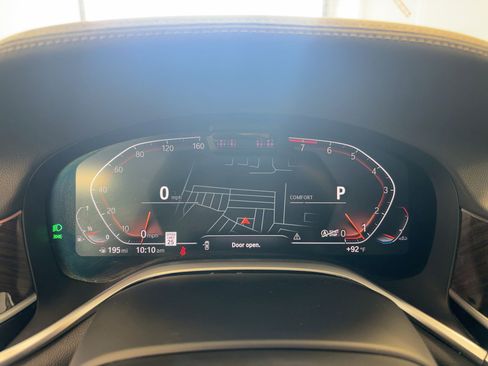 Certified 2022 BMW 740i xDrive w/ Premium Package image 19