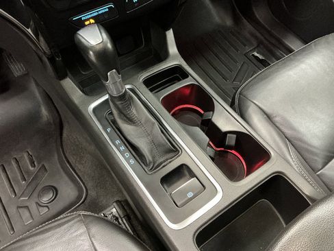 Used 2017 Ford Escape Titanium image 17