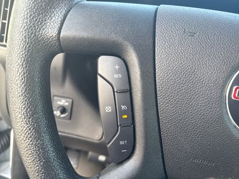 Used 2024 GMC Savana 2500 w/ Driver Convenience Package image 11
