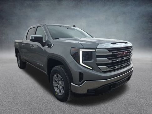 Used 2026 GMC Sierra 1500 SLE w/ LPO, GMC Protection Package AWD/4WD image 2