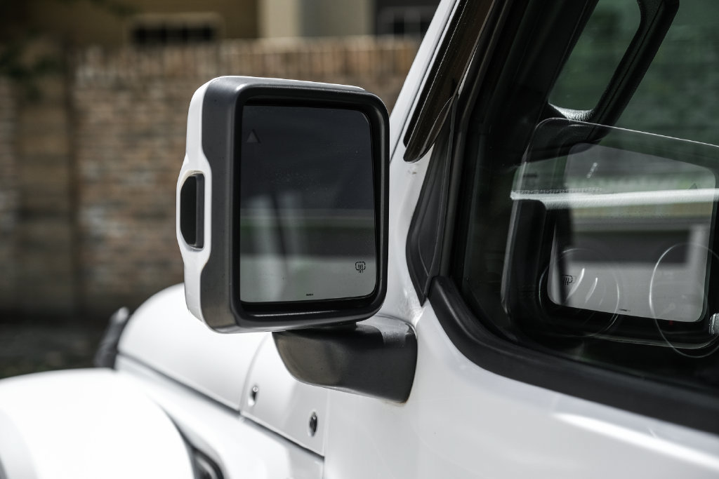 Used 2021 Jeep Wrangler Unlimited Sahara AWD/4WD image 53
