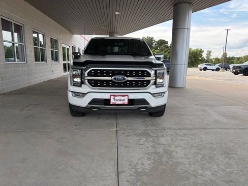 Used 2021 Ford F150 Platinum w/ FX4 Off-Road Package AWD/4WD image 7