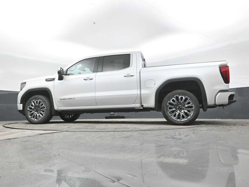 Used 2025 GMC Sierra 1500 Denali Ultimate image 24