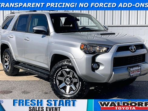 Used 2018 Toyota 4Runner TRD Off-Road image 1