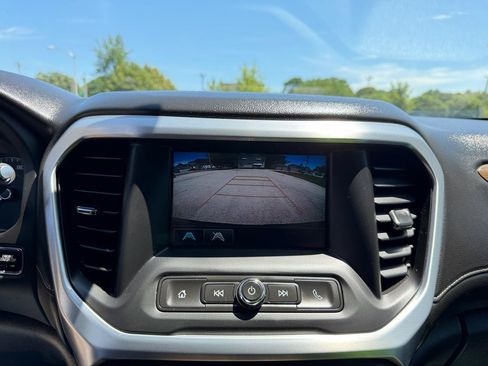Used 2019 GMC Acadia SLE AWD/4WD image 13