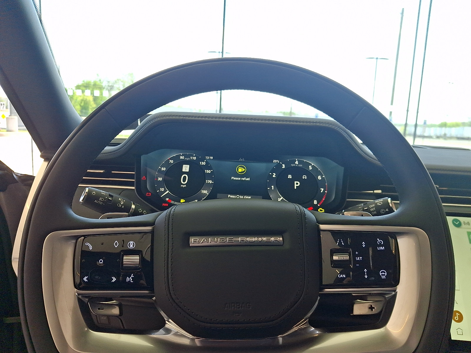 New 2026 Land Rover Range Rover SV AWD/4WD image 17