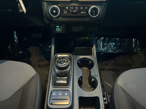 Used 2024 Ford Maverick XL image 13