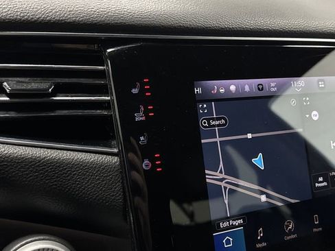 Used 2024 Jeep Wagoneer Series II image 8