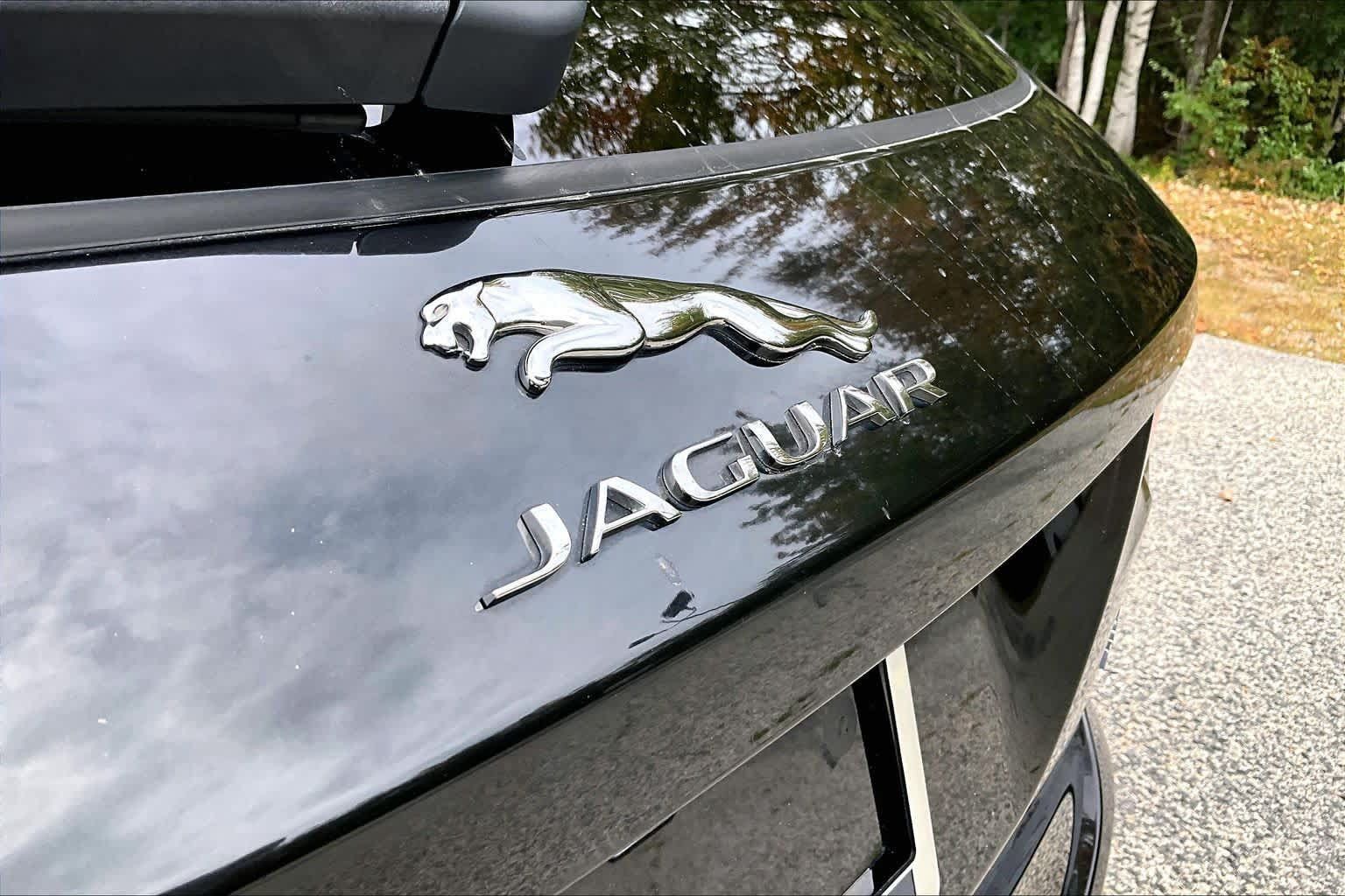 Used 2017 Jaguar F-PACE Prestige AWD/4WD image 33