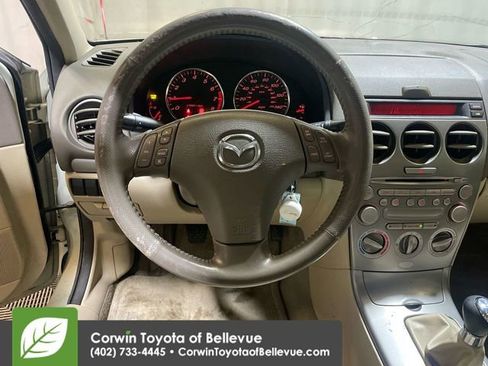 Used 2004 MAZDA MAZDA6 i image 18